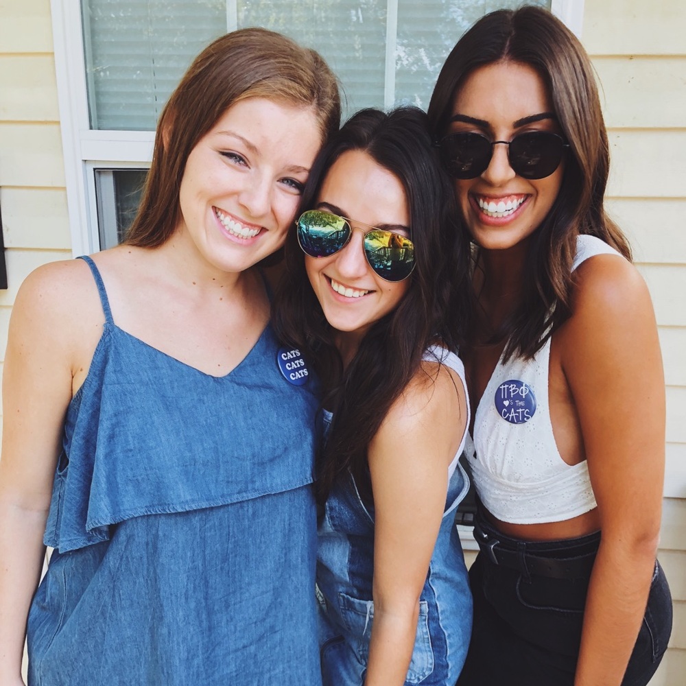 Meet your Posher, Olivia